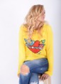 sudadera amarilla corazón bordado